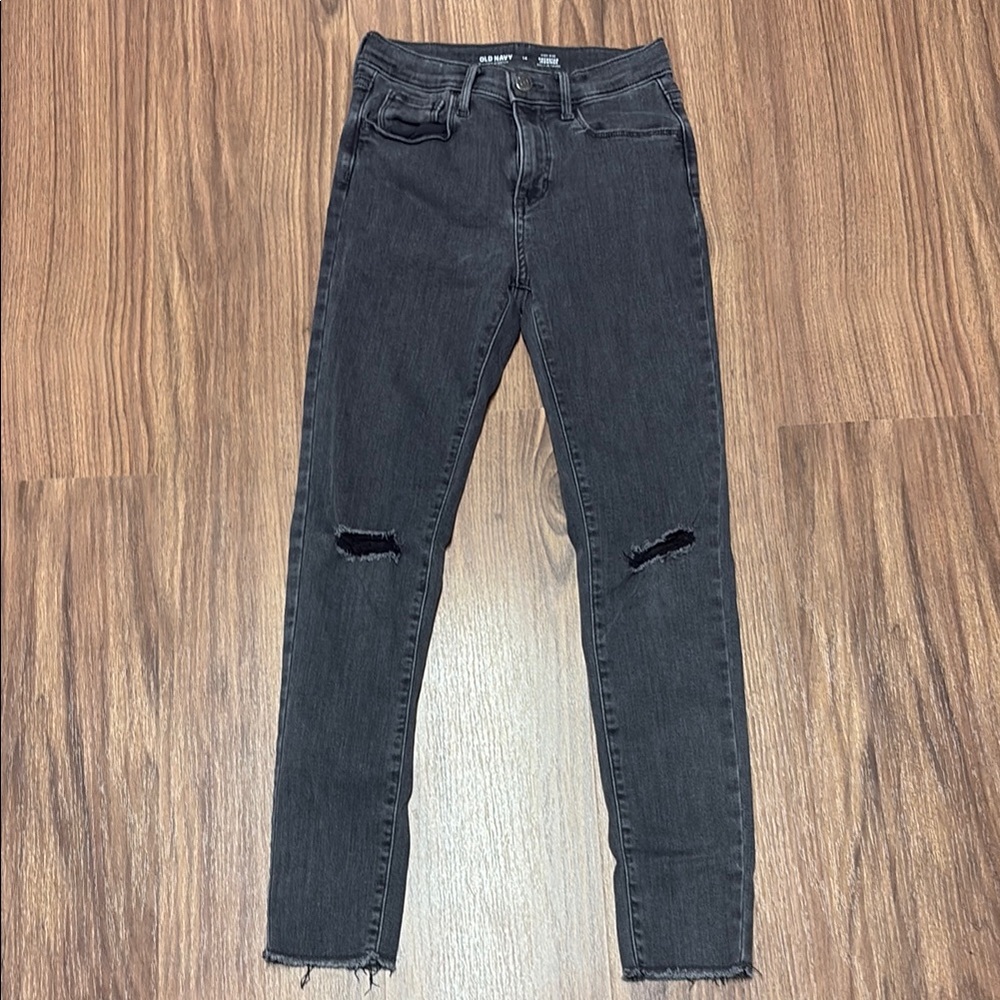 Women's Black Distressed Jeans
